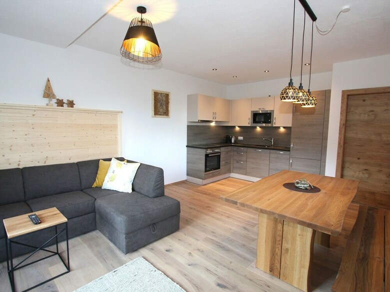 Cozy Apartment In Wenns
