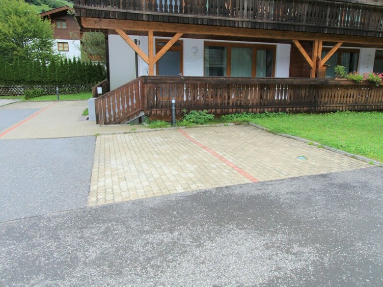 Cozy Apartment In Bad Kleinkirchheim With Terrace