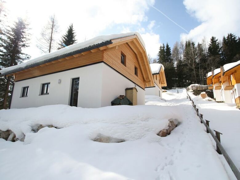 Modern Chalet Near Ski Area In Bad Kleinkirchheim