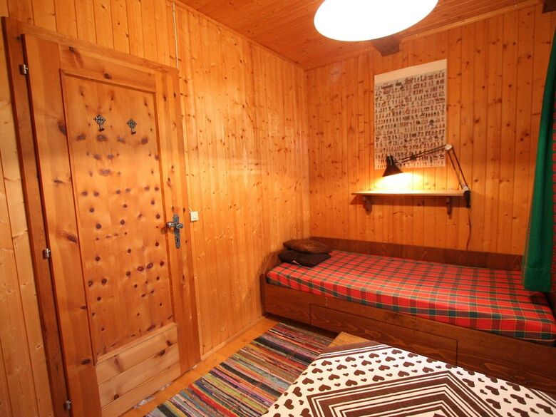Comfortable Chalet In Ski Area In Gro�kirchheim
