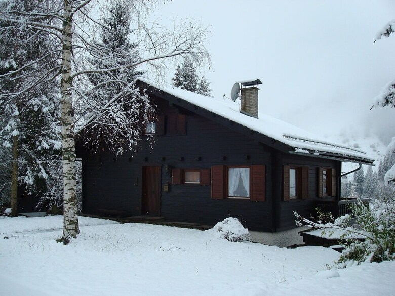 Comfortable Chalet In Ski Area In Gro�kirchheim