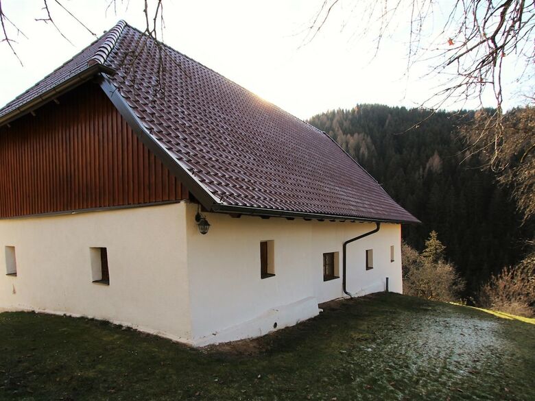 Spacious Holiday Home With Sauna In Eberstein