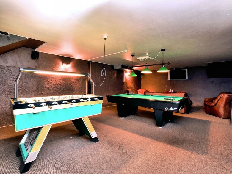 Unique Holiday Home With Pool Near Park And Ski Area