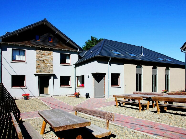 Unique Holiday Home With Pool Near Park And Ski Area