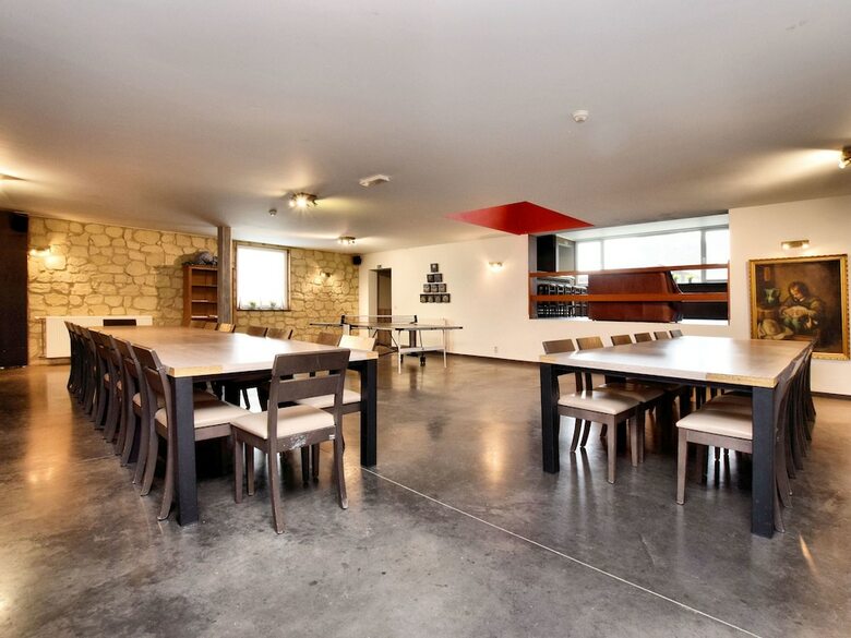 Unique Holiday Home With Pool Near Park And Ski Area