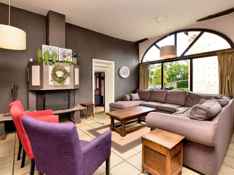 Large, Luxury Vacation For Large Groups With Fireplace