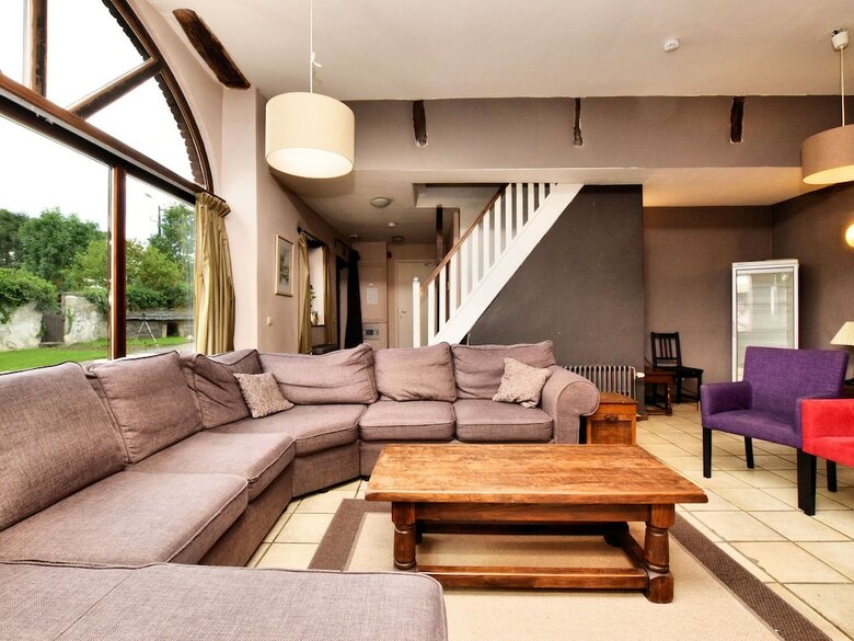Large, Luxury Vacation For Large Groups With Fireplace