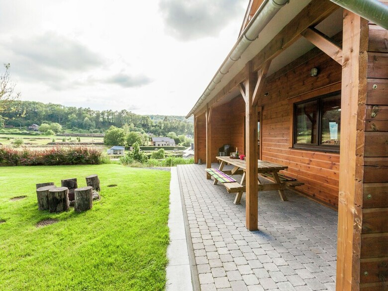 Spacious Holiday Home In Vresse-sur-semois With Garden