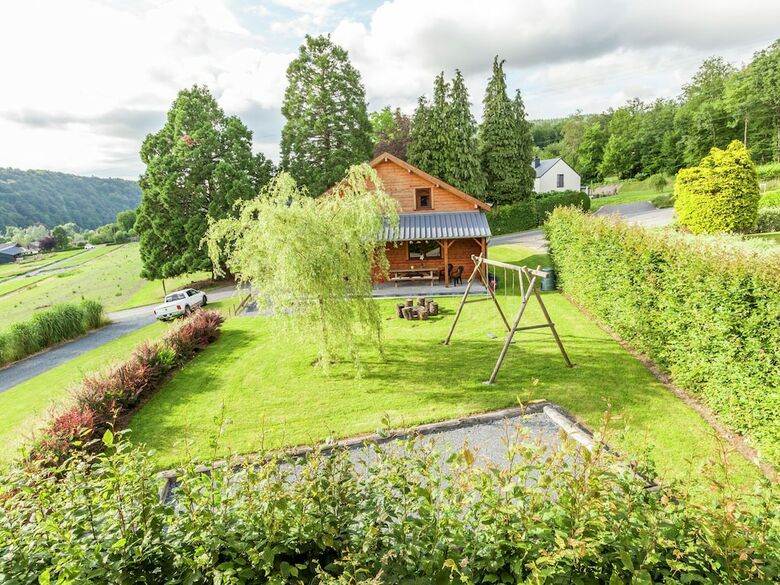 Spacious Holiday Home In Vresse-sur-semois With Garden
