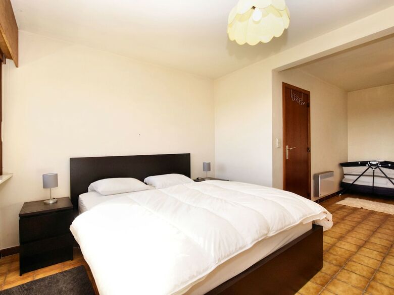 Cosy Holiday Home In Nadrin With Private Terrace