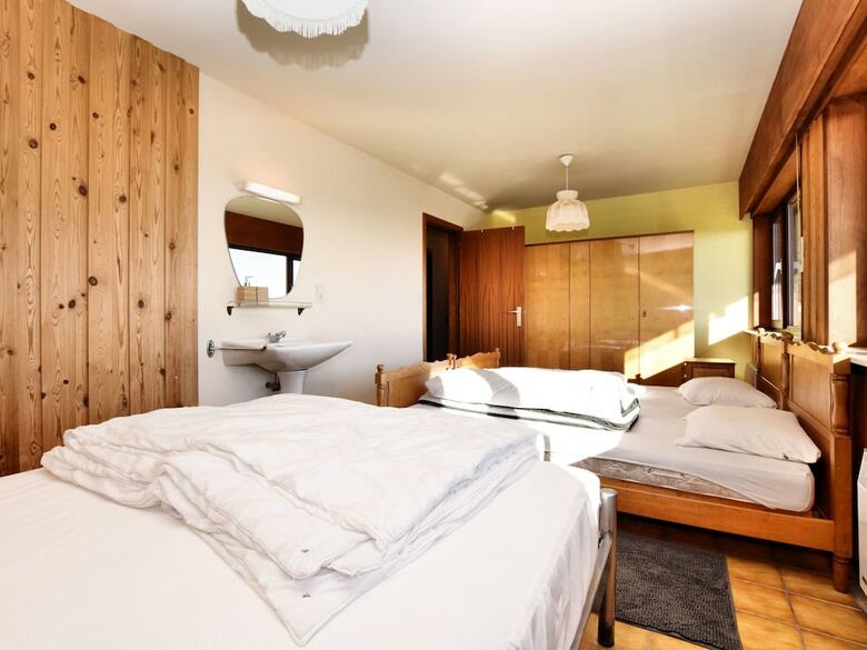 Cosy Holiday Home In Nadrin With Private Terrace