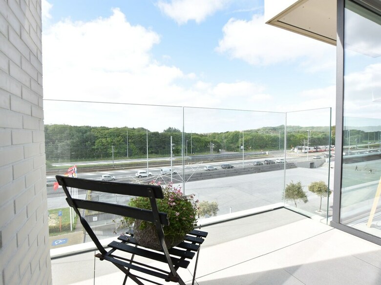Modern Apartment In Bredene With Balcony