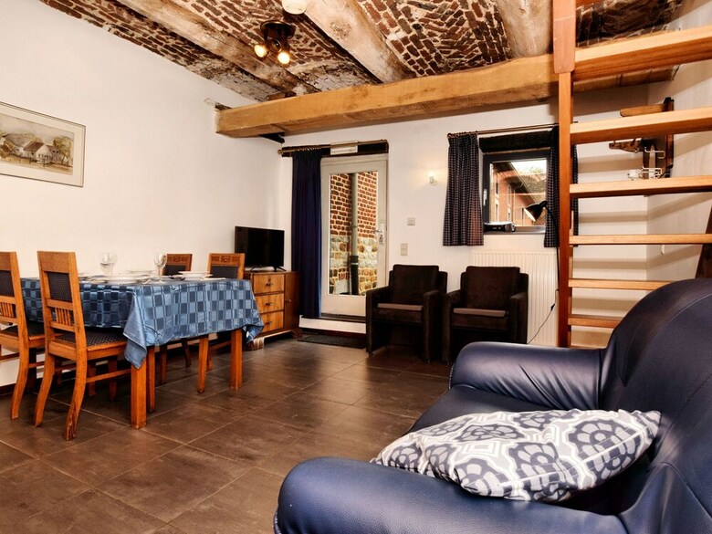 Nice Apartments In A Monumental Square Farm