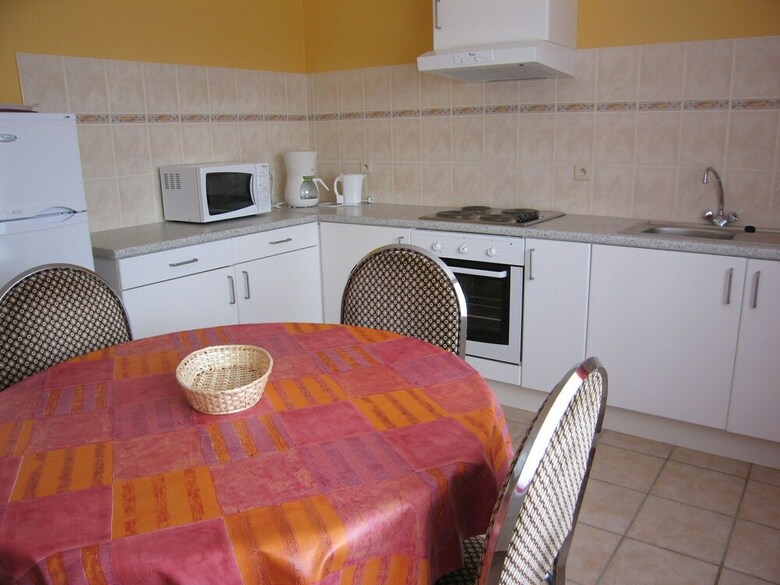 Spacious Apartment In Ondenval With Terrace