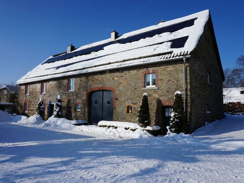 Cosy Holiday Home In Sourbrodt With Sauna