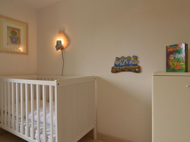 Cosy Holiday Home In Sourbrodt With Sauna
