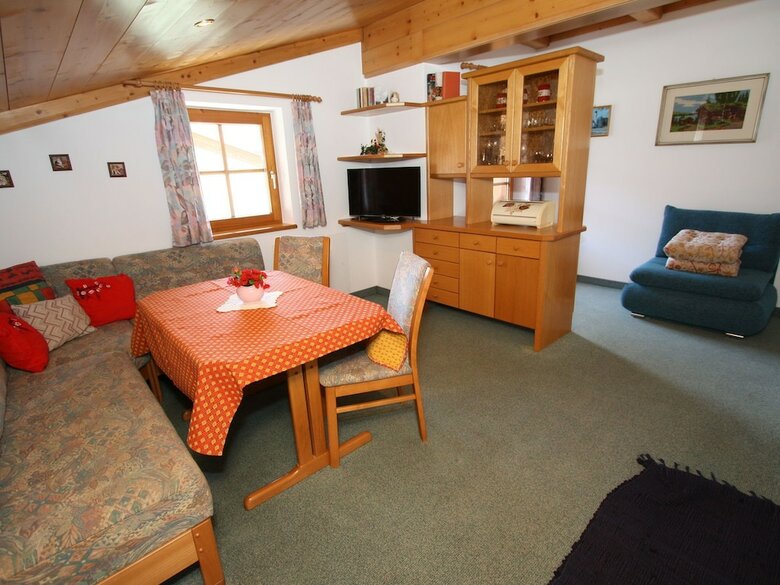 Cozy Apartment In Mittersill Austria Near Ski Area