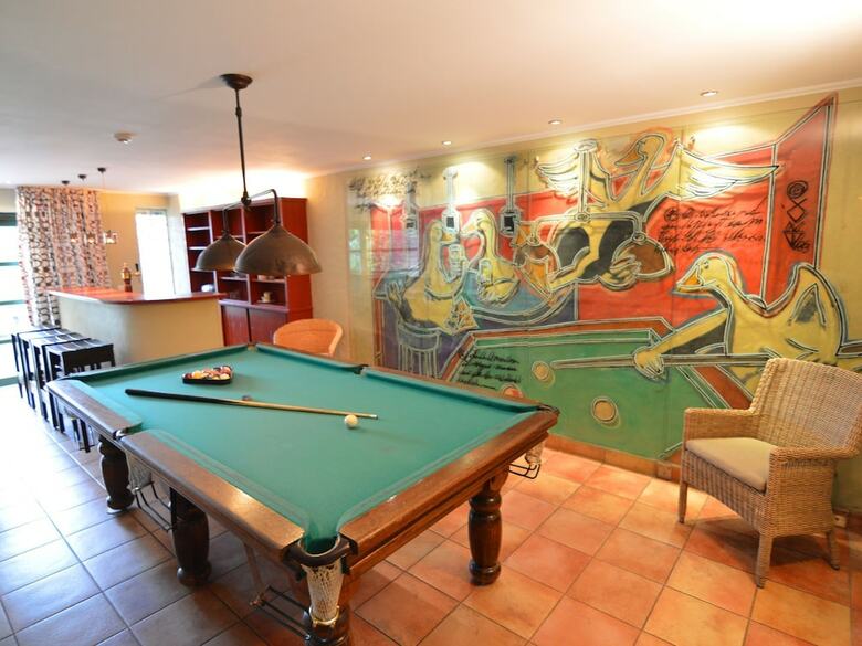 Villa Unique, Comfortable Property With Many Extras