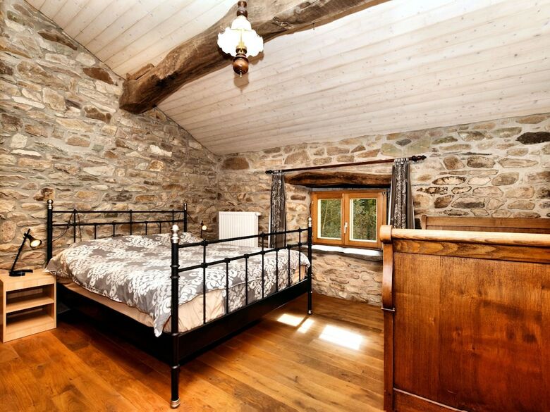 Spacious House In Authentic Ardennes Style With Beautiful, Sunny Garden