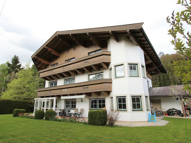 Sunny Apartment In Leogang Near Ski Lift