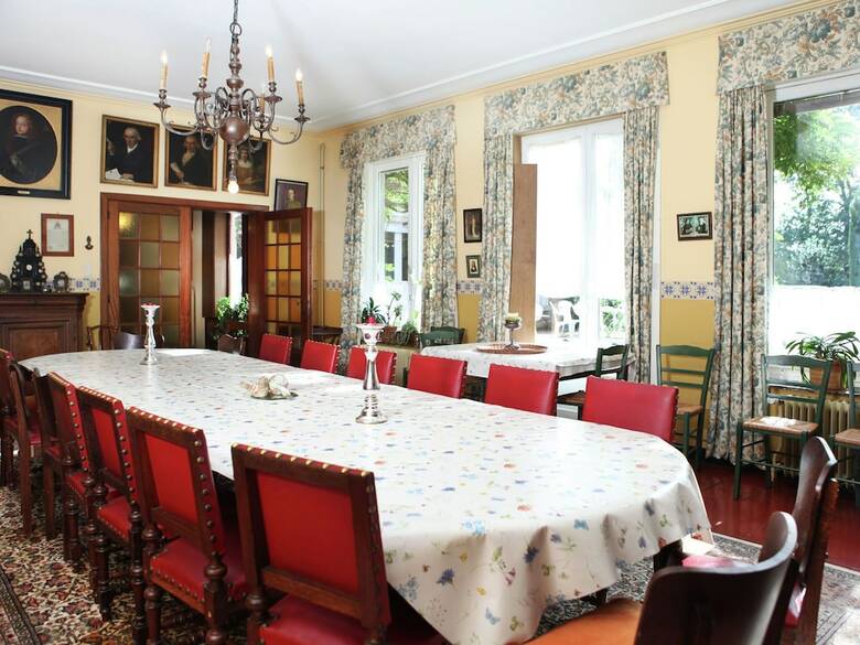 Comfortable Mansion In Doomkerke Near Forest