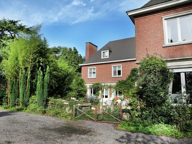 Comfortable Mansion In Doomkerke Near Forest