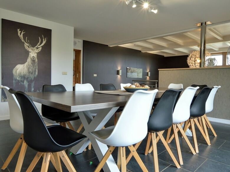 Splendid Detached Villa With Sauna And A Panoramic View Nearby Stavelot