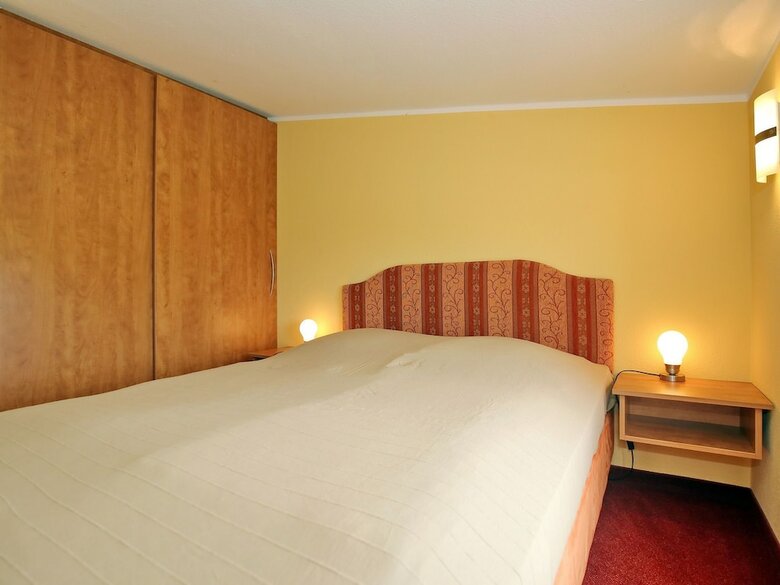 Pet-friendly Apartment In K�hlungsborn With Bbq