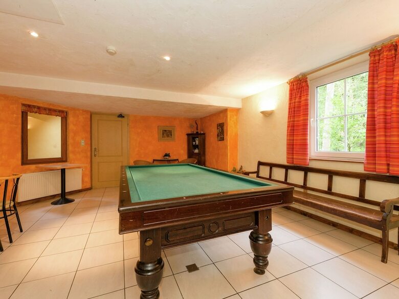 Glorious Holiday Home In W�ris With Jacuzzi