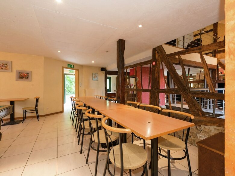 Glorious Holiday Home In W�ris With Jacuzzi
