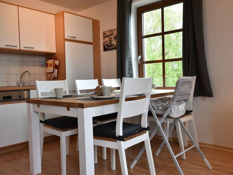 Waterfront Apartment In Stove With Balcony