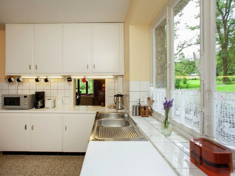 Beautiful Holiday Home With Garden In Belvaux