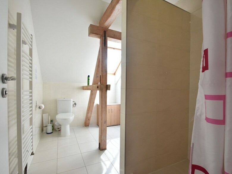 Spacious Holiday Home In Lampertice With Swimming Pool