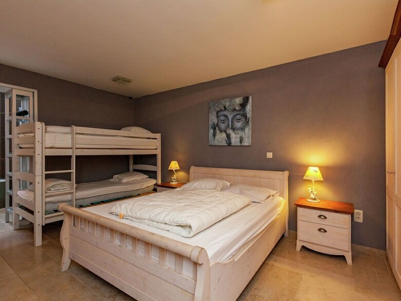 Beautiful 5 Star Villa