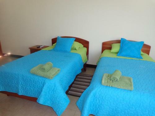 Hostal Casa Cascada Suites- Galapagos