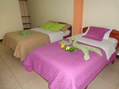 Hostal Casa Cascada Suites- Galapagos