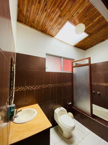 Hostal Zurisadai