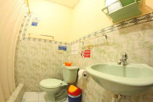 Hostal Hospedaje Germania