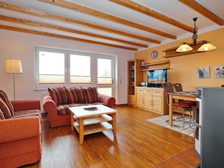 Pleasing Apartment In K�hlungsborn With Terrace