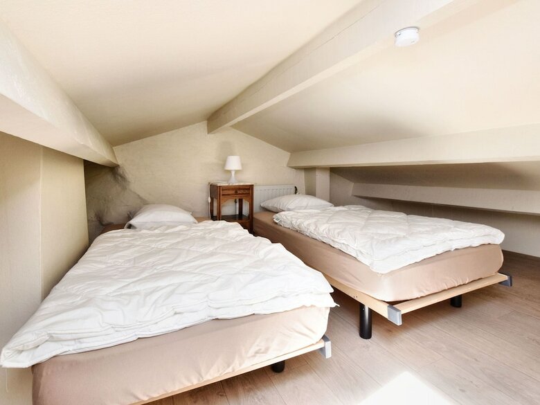 Lovely Cottage In Petites Tailles With Terrace