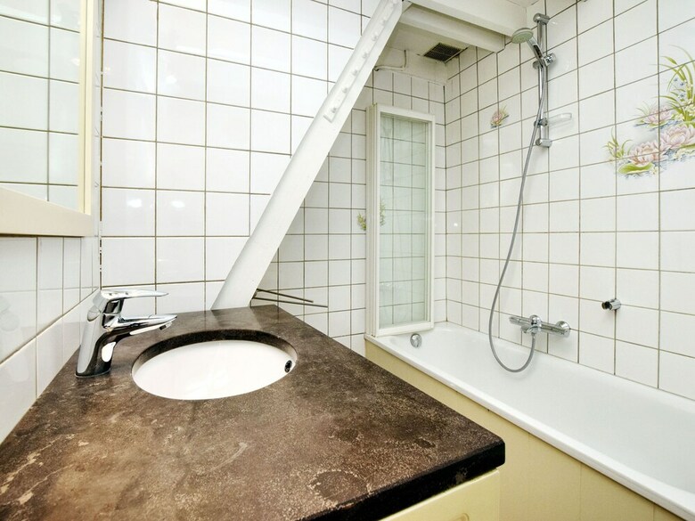 Lovely Cottage In Petites Tailles With Terrace