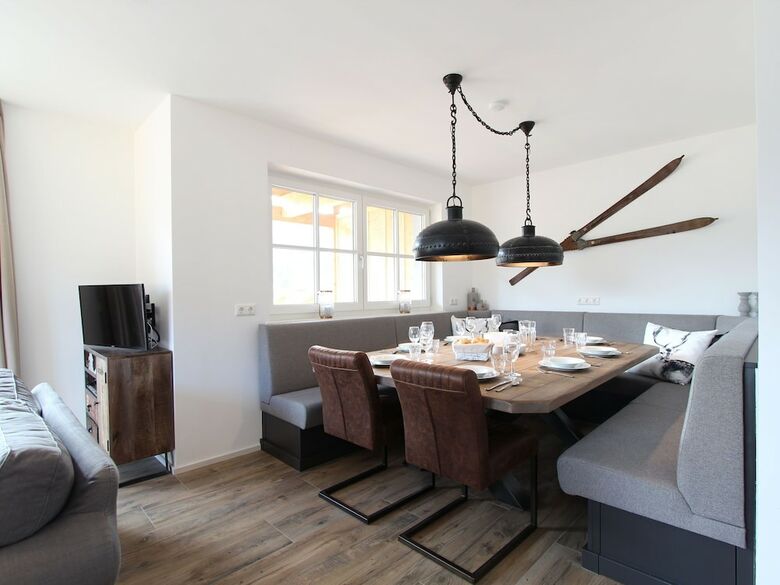Modern Apartment With Balcony In Tyrol