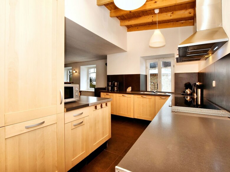 Welcome To This Holiday Home Ideal For Groups!