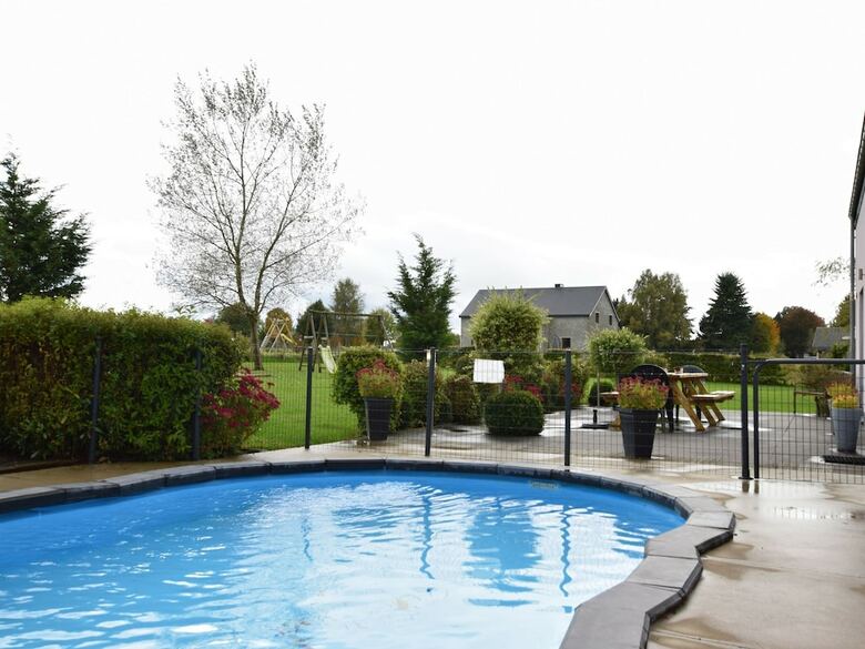 Luxurious Villa In Wibrin Ardennes With Pool