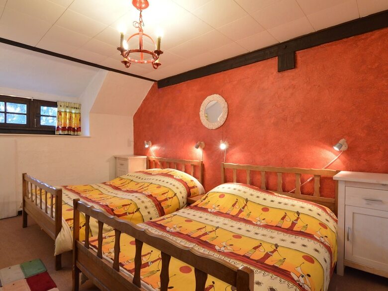Chic Villa In Vielsalm With Private Garden