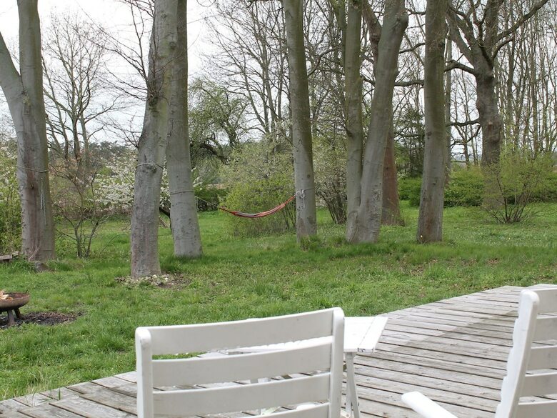 Apartment In Neuburg With Garden, Terrace, Bicycles, Heating