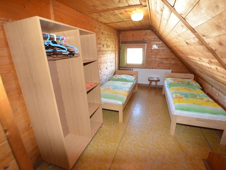 Authentic Log Cabin With Fireplace. Only 300m To The Ski Slope, Unobstructed View!