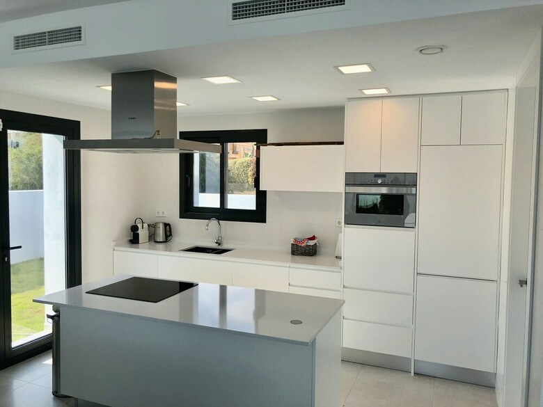 Luxurious Villa In Calpe With Private Swimming Pool