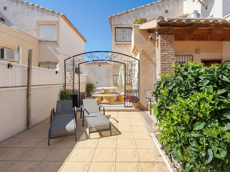 Villa Nice Holiday Home In Lo Crispin Near Ciudad Quesada With Shared Pool
