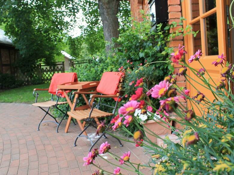 Mansion In Gressow With Terrace, Garden, Bbq, Pond, Bicycles